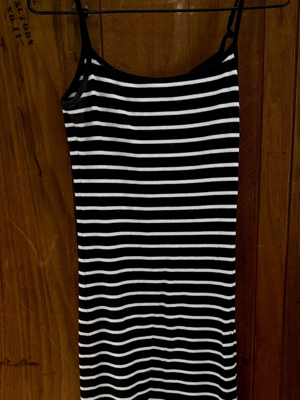 Amisu Black and White Body con Dress Slit up the side Sz M